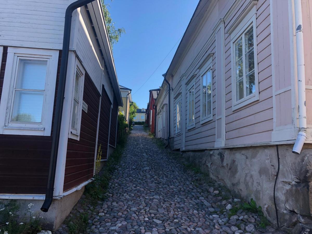 Stationmaster'S Studio Apartment Porvoo Exterior foto